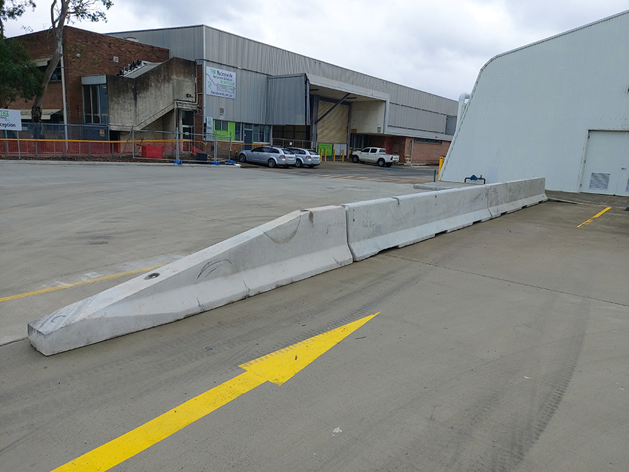 concrete barrier end treatment