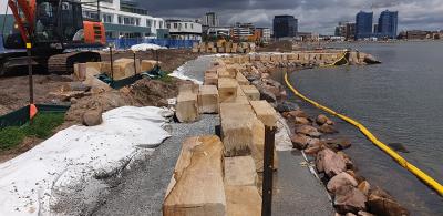 Silt Curtains stop construction pollution along Newcastle foreshore